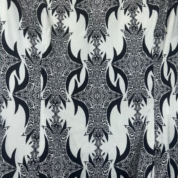 Thomas Wylde 100% Silk Size XS Dress | Originally $1,385 | Luxury Classy Dress - Picture 11 of 12